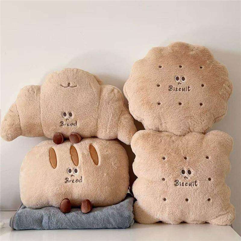 卡通面包抱枕饼干靠枕二合一毛毯午睡枕沙发办公室靠垫床头靠背