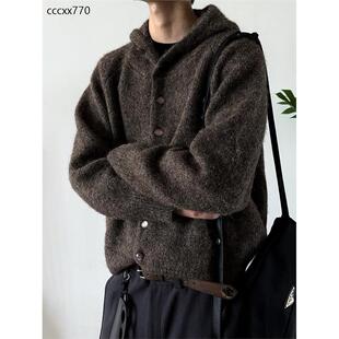 羊毛混纺连帽纽扣毛衣男女慵懒松弛感短款针织外套潮