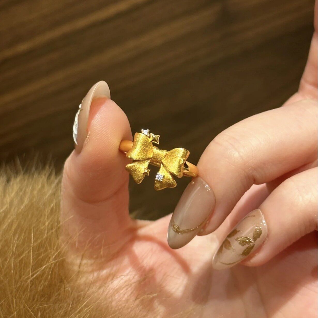 新款拉丝星光蝴蝶结戒指女甜美可
