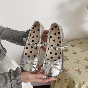 浅口平底银色蝴蝶结2026皮鞋新款夏季裙子法式玛丽单鞋JK时尚女鞋
