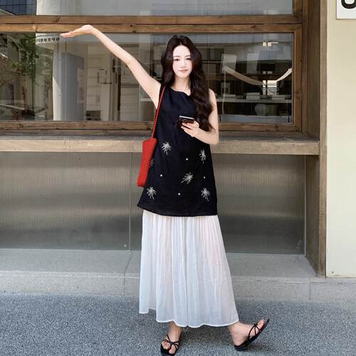 新2b070-26式国风撞背色刺绣假两件中心连衣裙女新款肌理感夏温柔