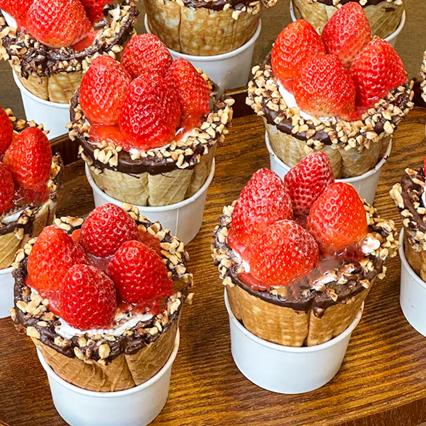 草莓巧克力甜筒蛋糕纸杯模具盒子