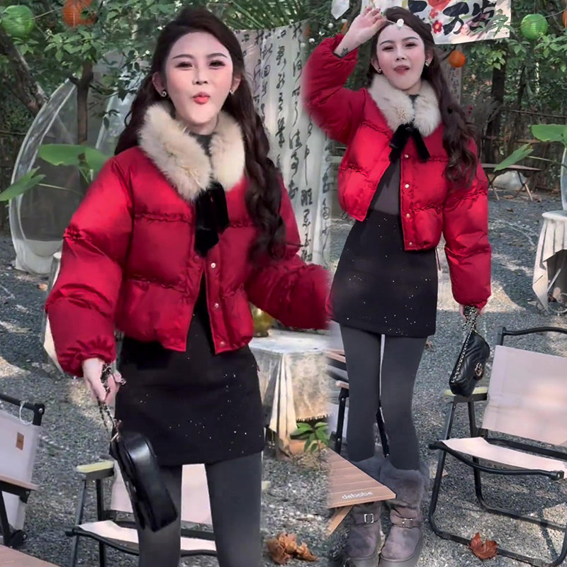 2025冬季新款优雅毛领加厚短款棉衣外套女过年战袍半身裙两件套装