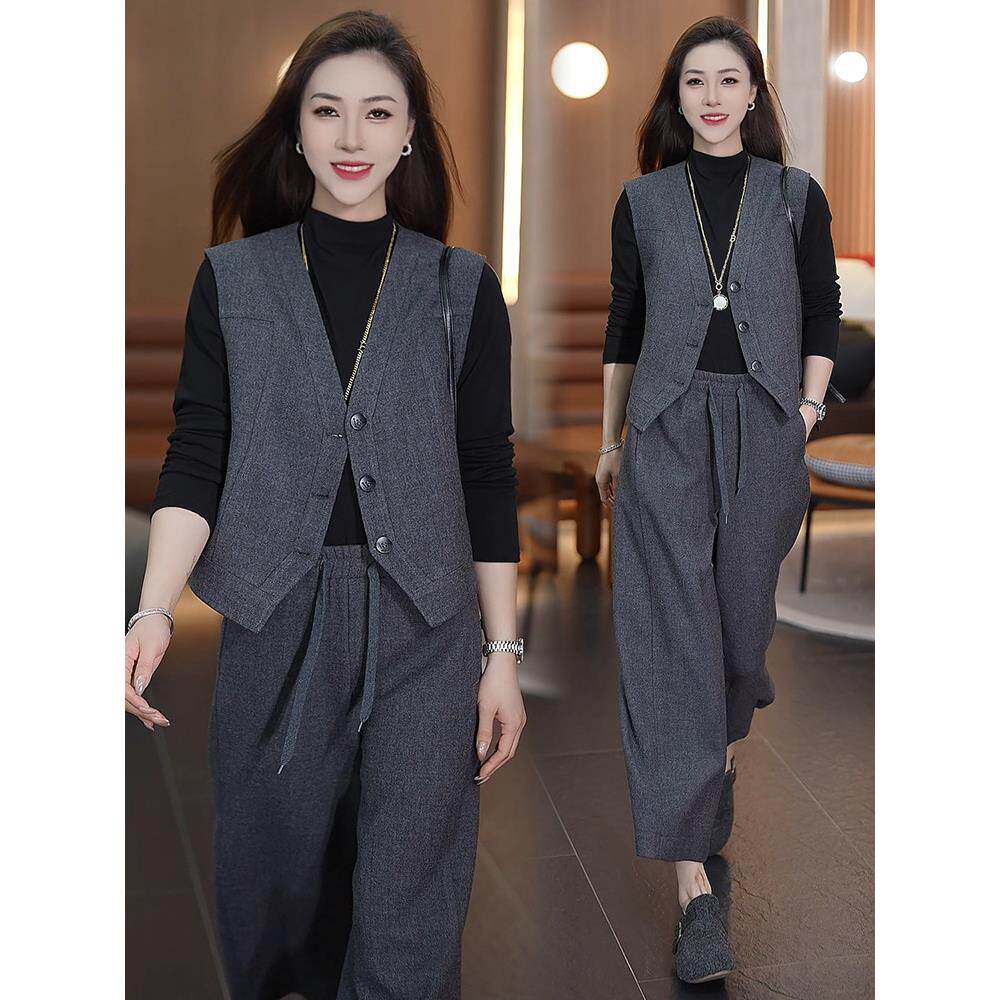 时尚套装女2026春季新款洋气显瘦马甲打底衫阔腿裤休闲时髦三件套