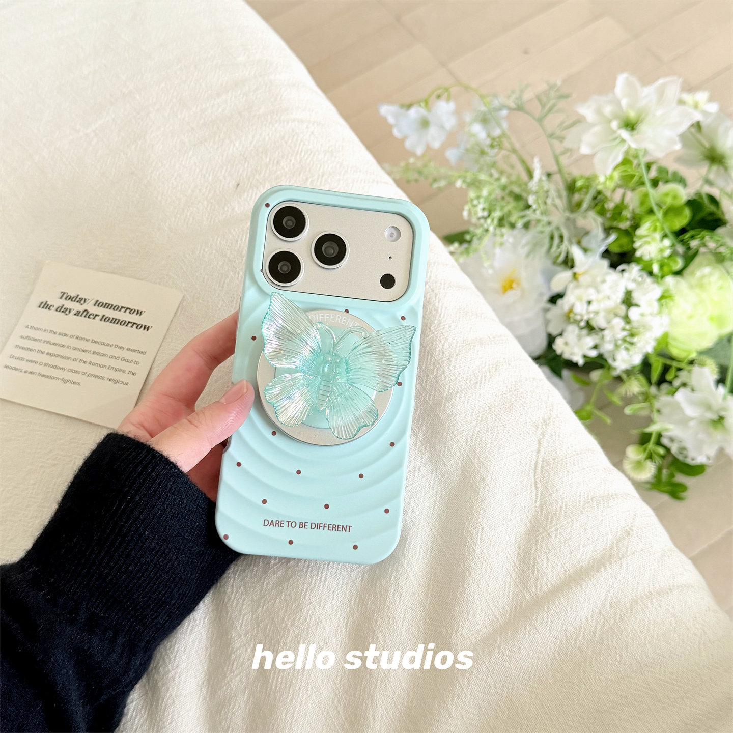 hello studios简约薄荷绿波点蝴蝶支架磁吸手机壳适用苹果17promax新款iPhone16PRomax壳15pro/17pro
