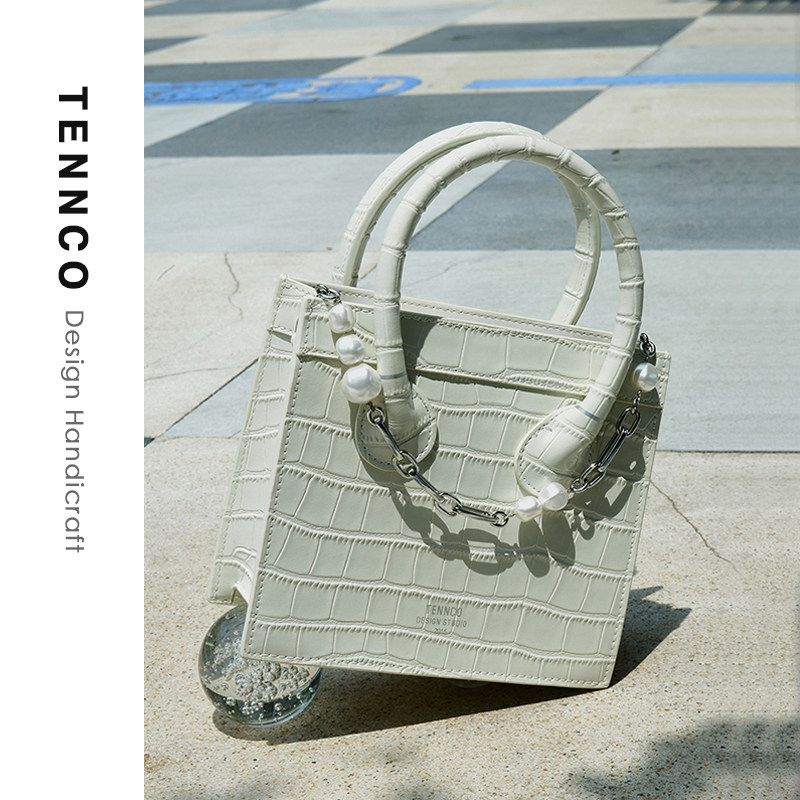 【特价清仓】TENNCO「烟盒包」2025真皮小方包鳄鱼纹珍珠链手提包