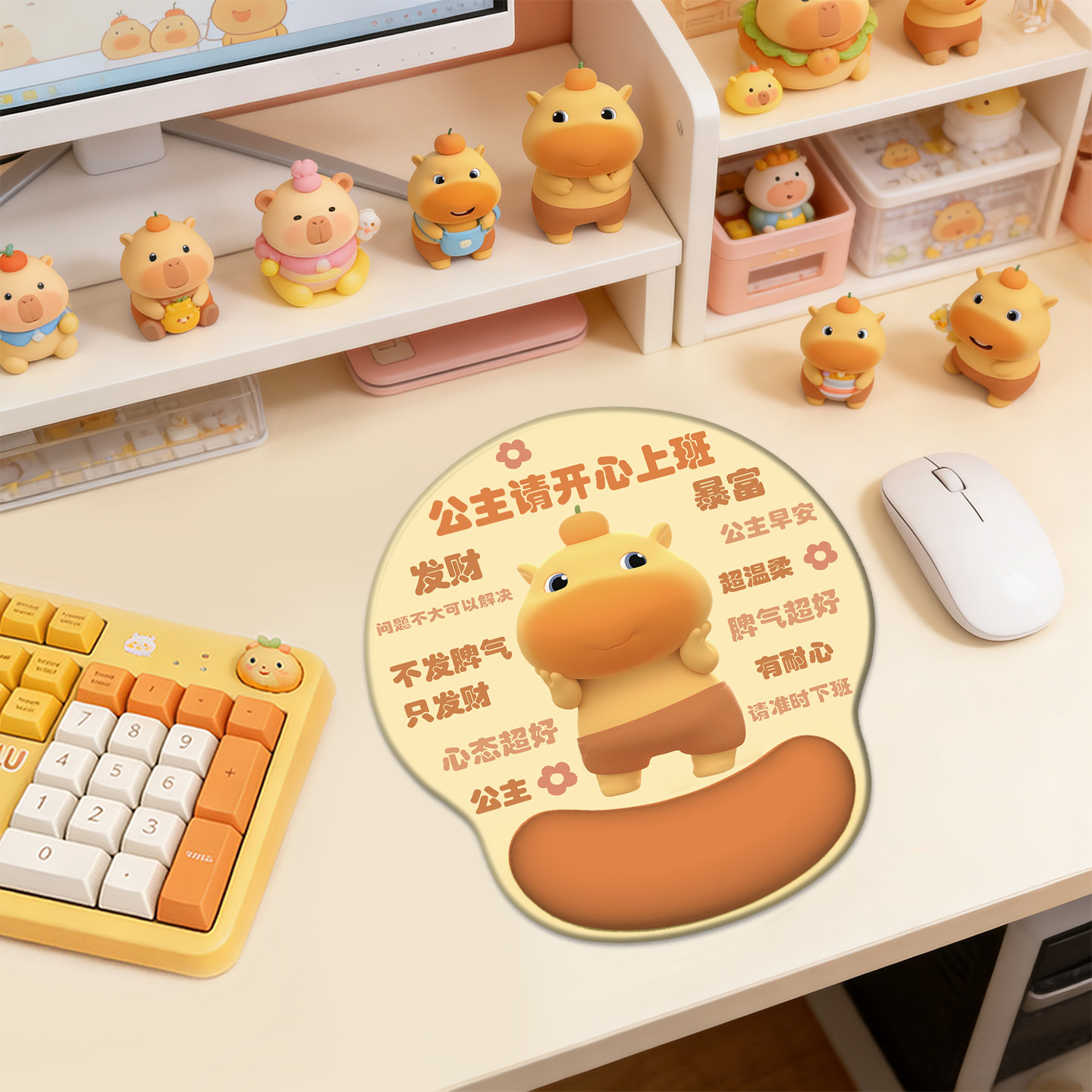 护腕手腕鼠标垫水豚噜噜女生可爱小号键盘手托办公超大号电脑桌垫