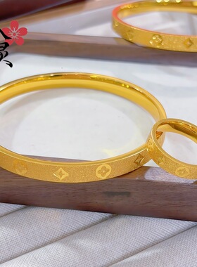 金店同款古法沙金CNC老钱风四叶草老花素圈手镯戒指女送礼批发