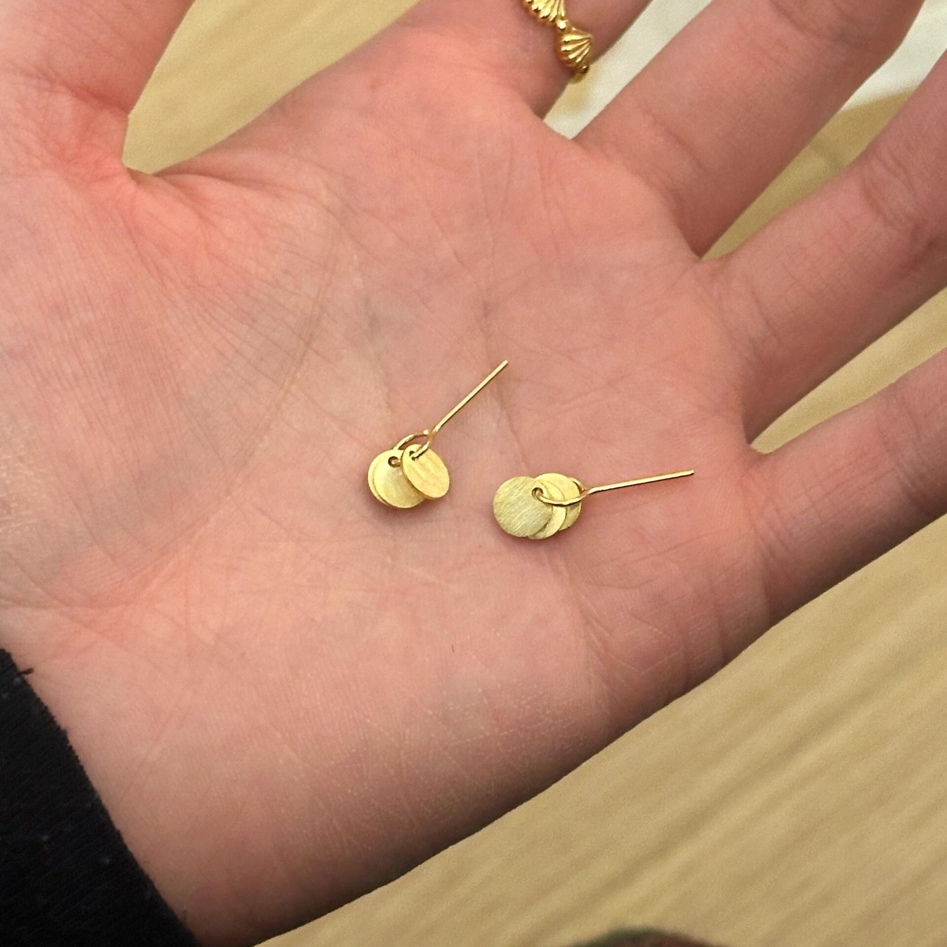 Gulaya Earrings 古啦雅 s925纯银金色钱串子耳钉女轻奢简约小巧