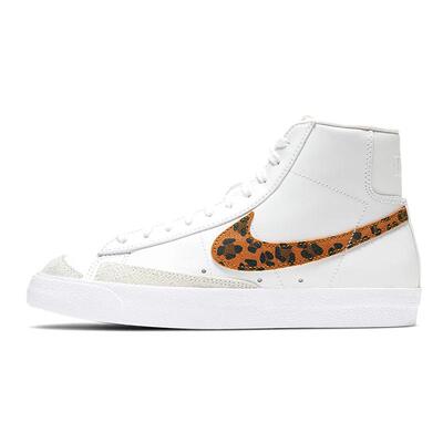 Nike Blazer Mid '77 SE 