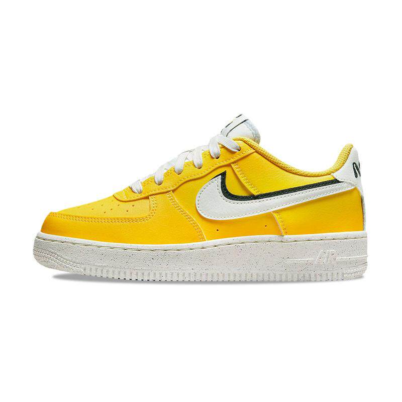 Nike Air Force 1 (GS) 82 低帮休闲板鞋 黄白 可回收材料