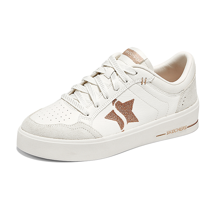 合成革鞋面，耐磨耐用；橡胶大底，提供良