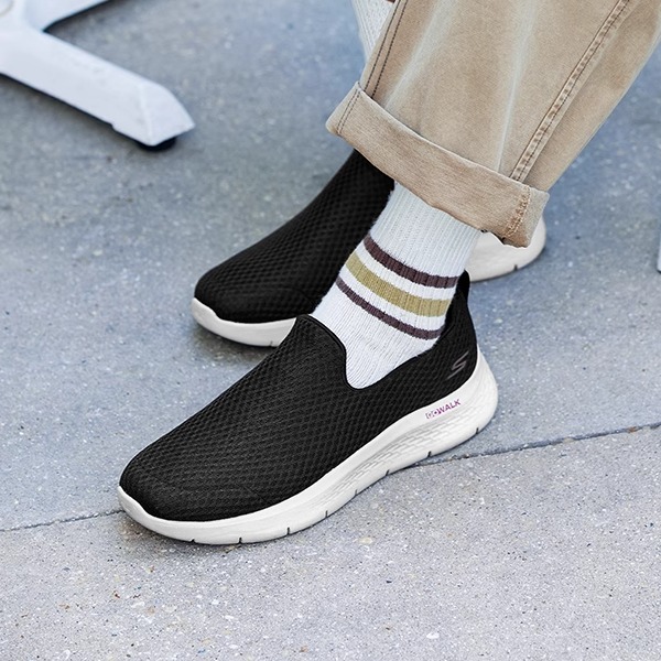 39.5 ɫ/NVY Skechers˹һŵнЬ͸㻧˶Ь321Ԫ