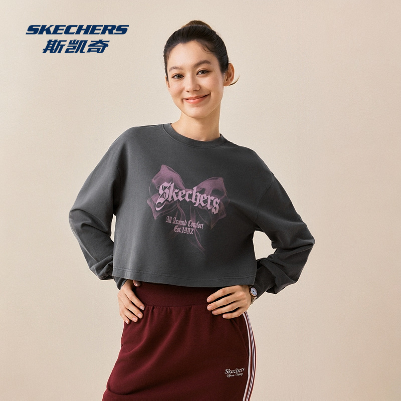 斯凯奇2025秋季女款宽松短款圆领长袖针织运动T恤时尚休闲舒适版