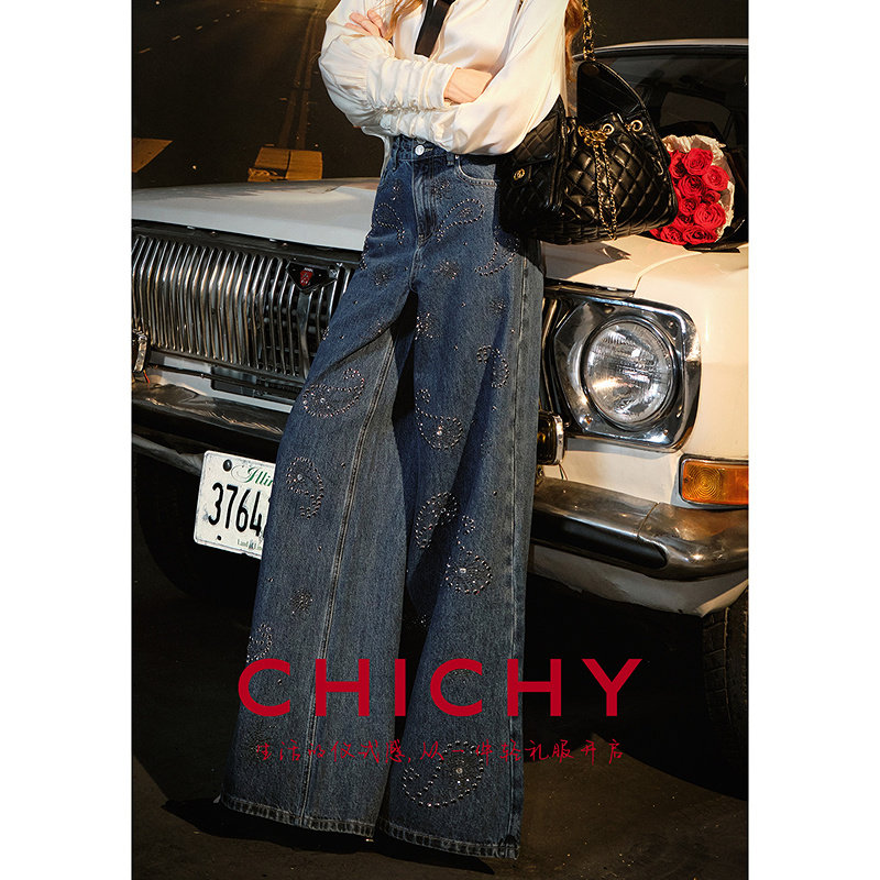 CHICHY复古腰果花烫钻深蓝色牛仔裤女春季新款高腰显瘦阔腿直筒裤