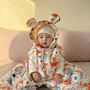 rzye婴儿宝宝外出羽绒披风抱被羽绒服连体衣幼儿男女防风斗篷保暖