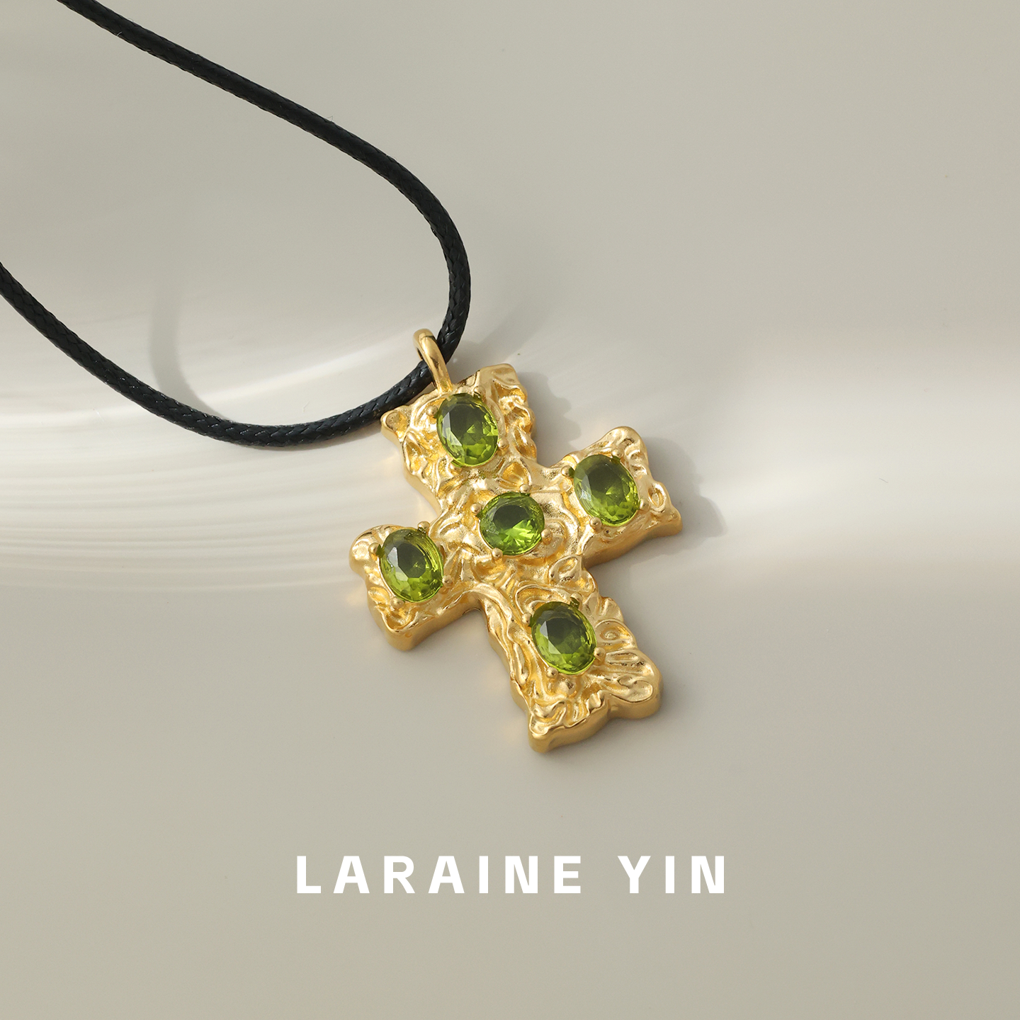 欧美巴洛克十字架吊坠项链