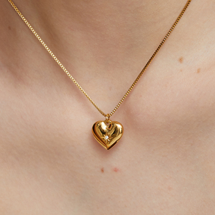 LARAINE YIN小众爱心毛衣链锁骨链立体心形钛钢项链镀18k轻奢颈链
