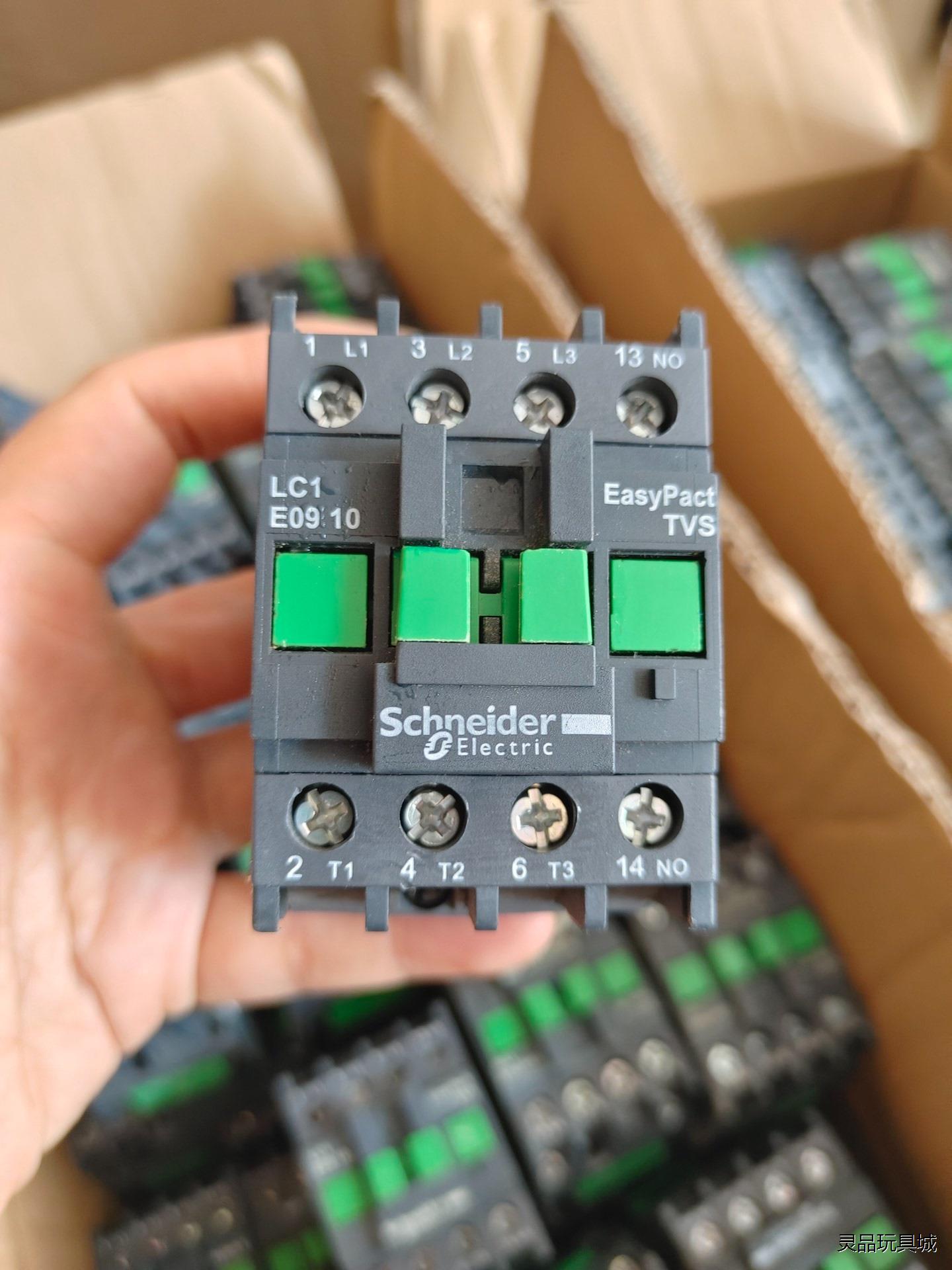 特价处理：二手拆机施耐德交流接触器LC1D0910，不挑成色议价商品