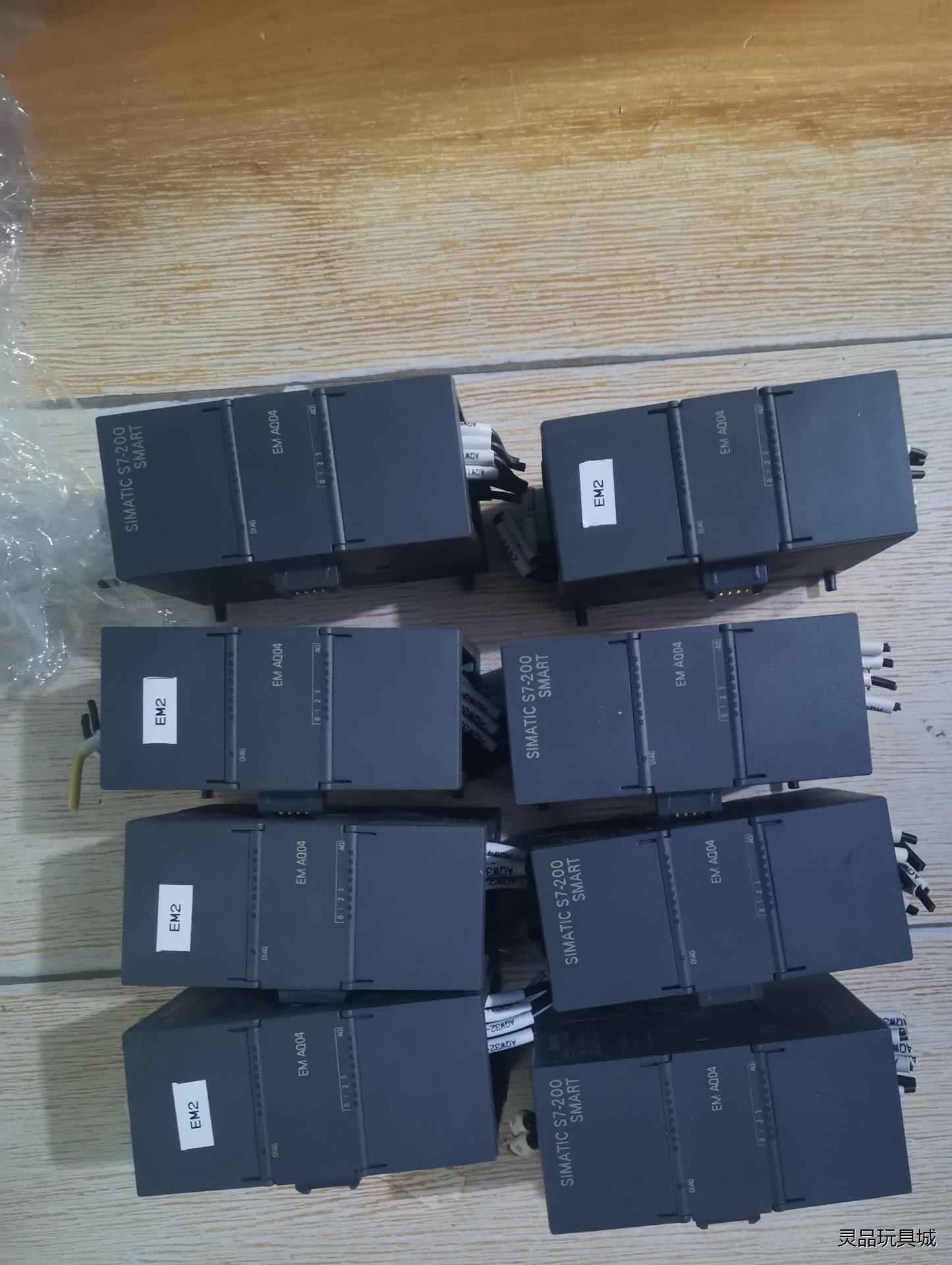 西门子200Smart 模拟量输出模块EM  AQ04 成色议价商品