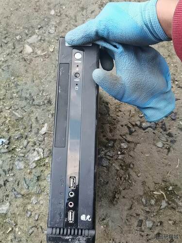 国光客户机UT3000D。d525.2G内存，没有硬盘，正常议价商品