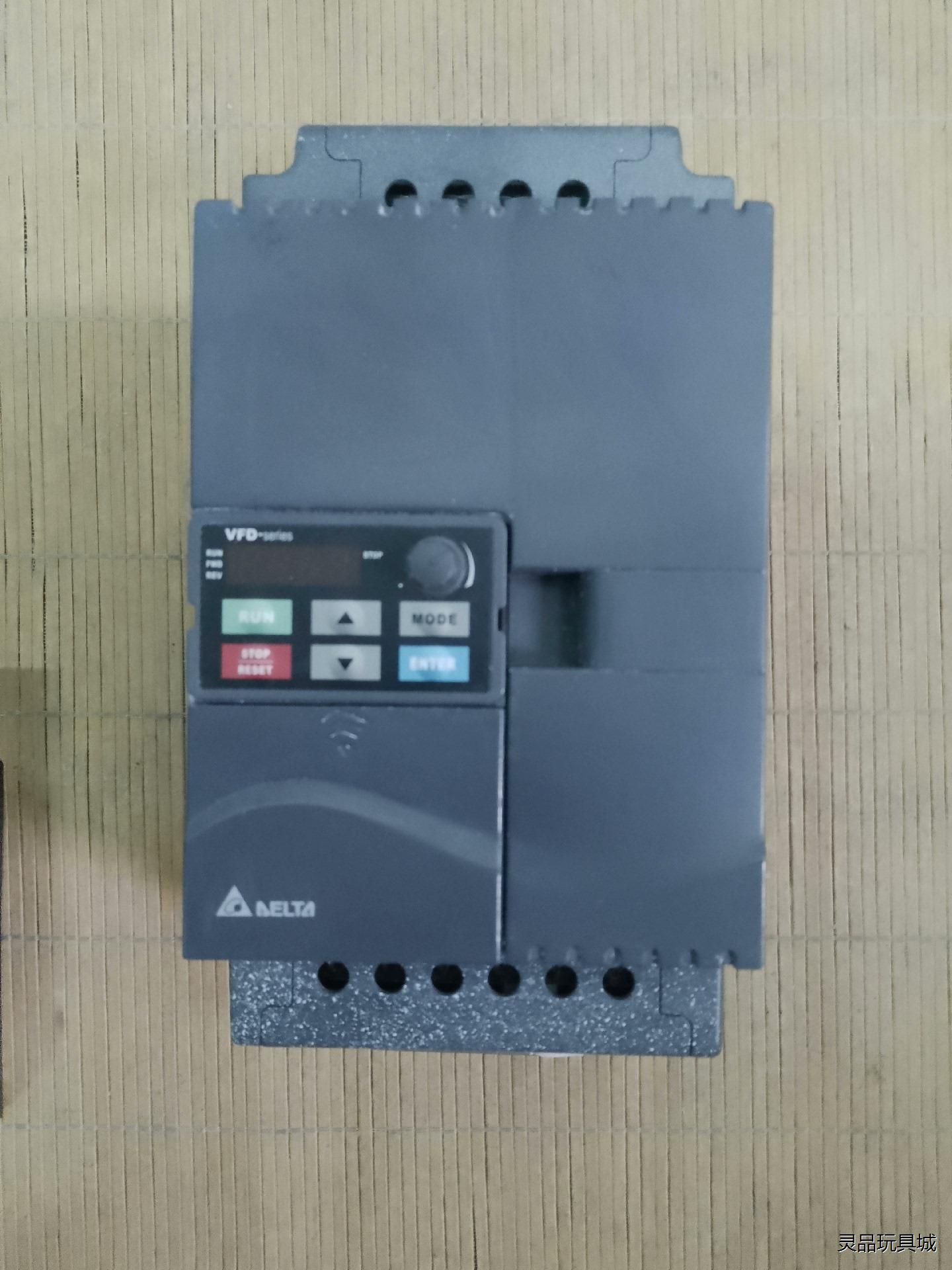 台达变频器11kW三相输入VFD110E43A，二手包好，提议价商品