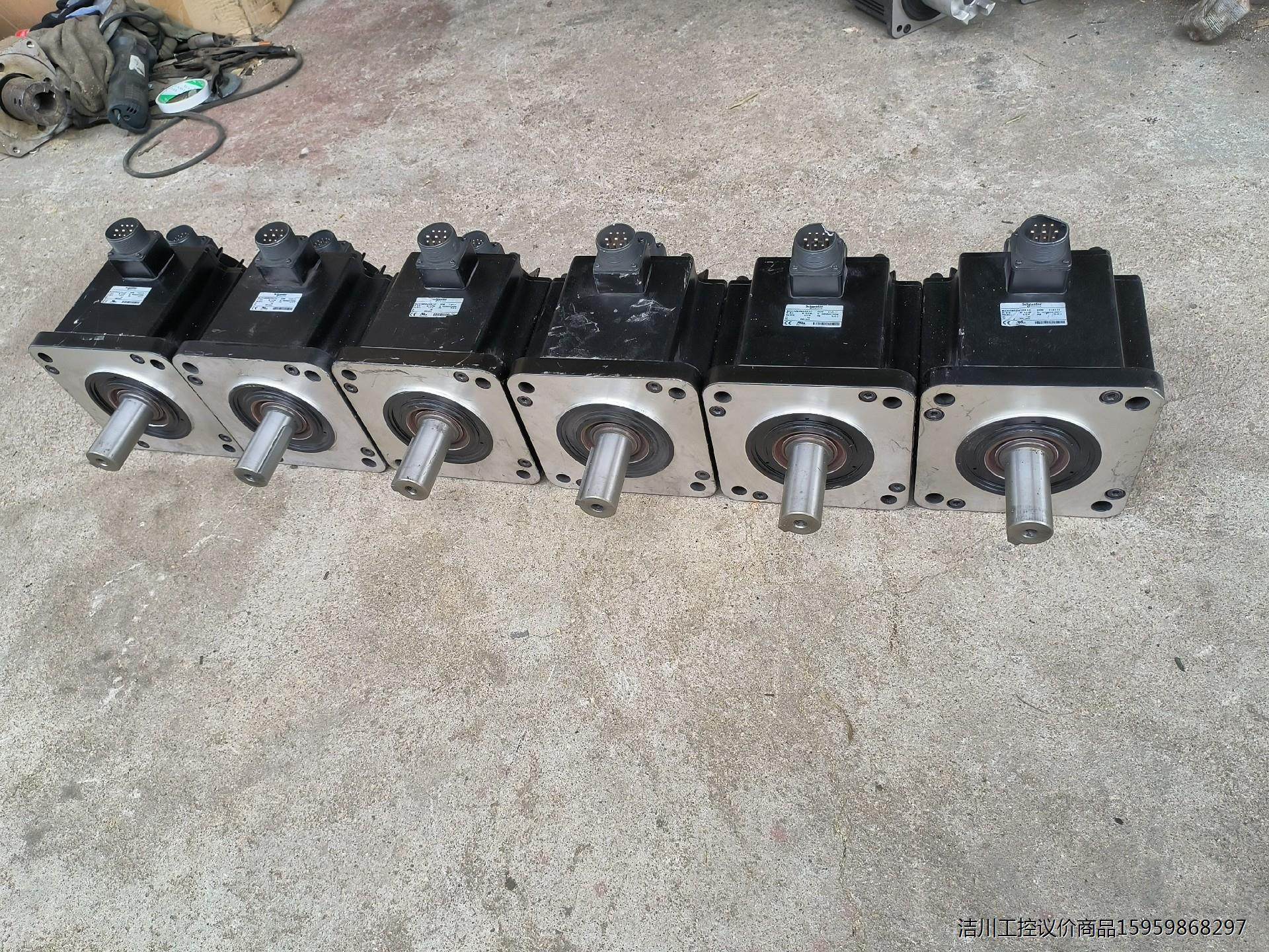 3kw施耐德伺服电机bch1802n32a1c库存没用过，有议价商品