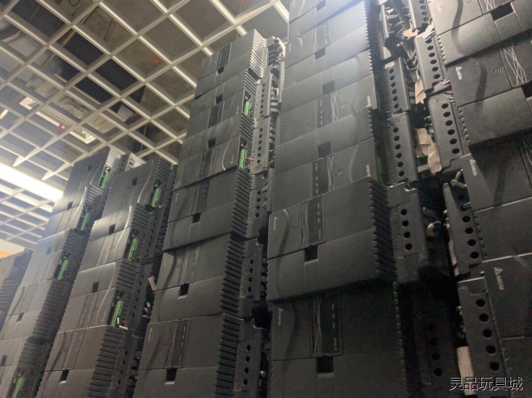 台达变频器VFD110E43A  11KW  380V测试好议价商品