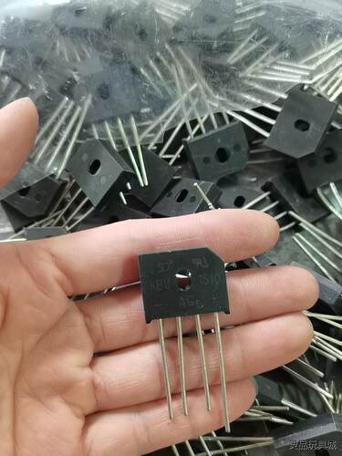 KBU1510 桥堆全新 15A 1000V 电磁炉整流桥议价商品