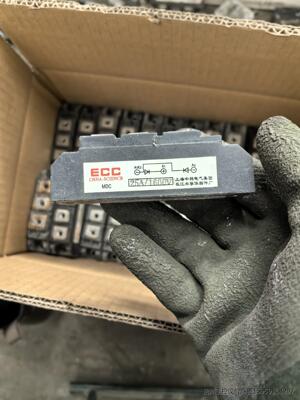 拆机 ECC 1600V/25A 模块，实图拍摄成色如图，数议价商品