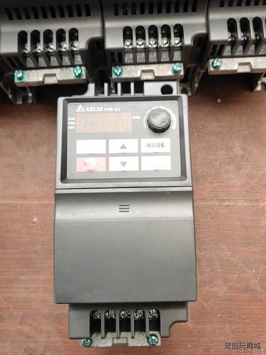 台达变频器ⅤFD007EL43A，0.75Kw，380V－4议价商品