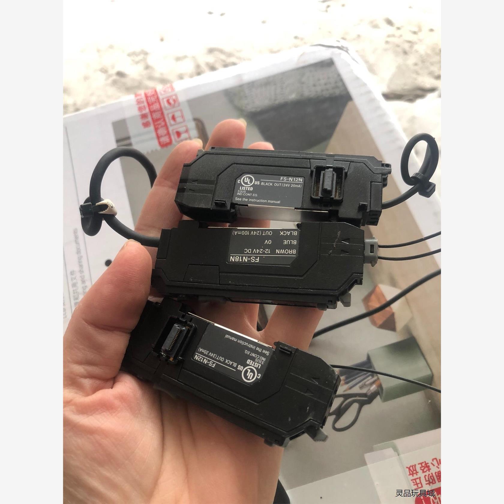 基恩士光纤放大器 FS-N12N数量2个，FSN18N数量2议价商品