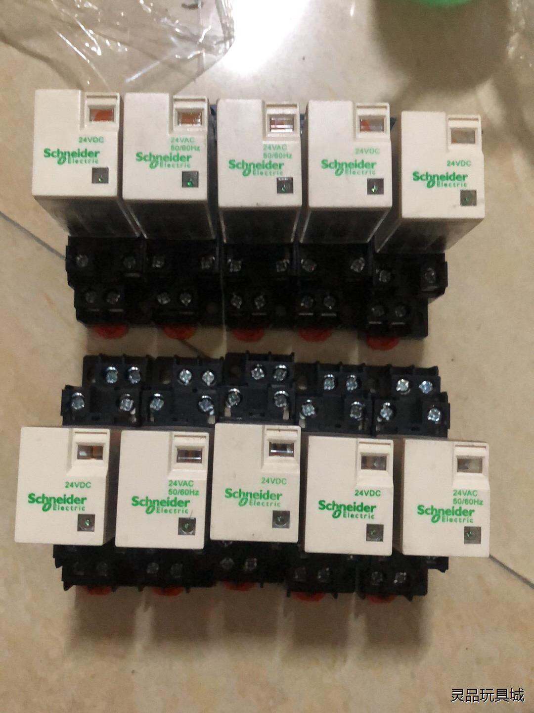 施耐德RXM2AB2BD 24VDC RXM2LB2B2拆机议价商品