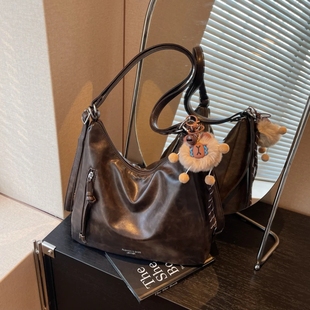 DADA原创女包2025春秋新款 ins潮流高级感托特包大容量单肩包 韩版