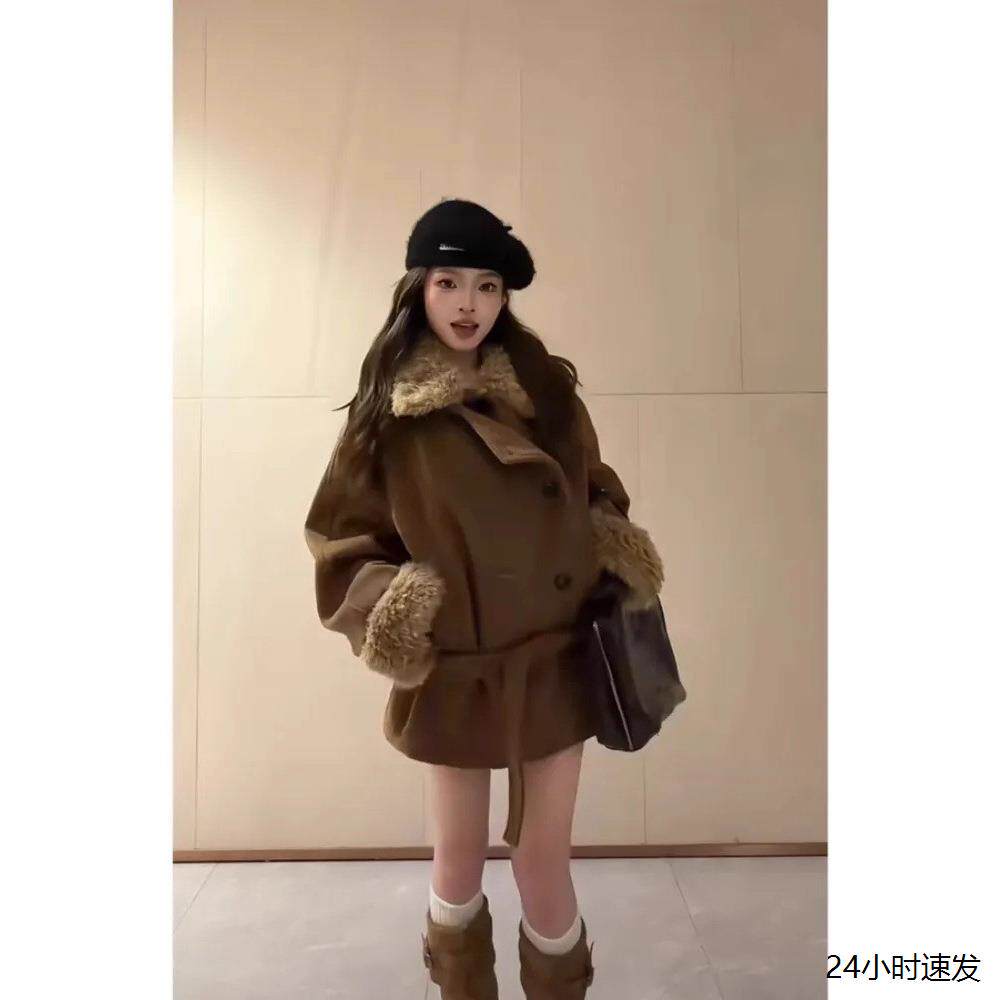 Queen美拉德复古毛领长袖