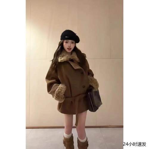 Queen美拉德复古毛领长袖