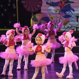 六一三只小猪演出服儿童男女狼幼儿园卡通舞蹈造型快乐小猪表演服