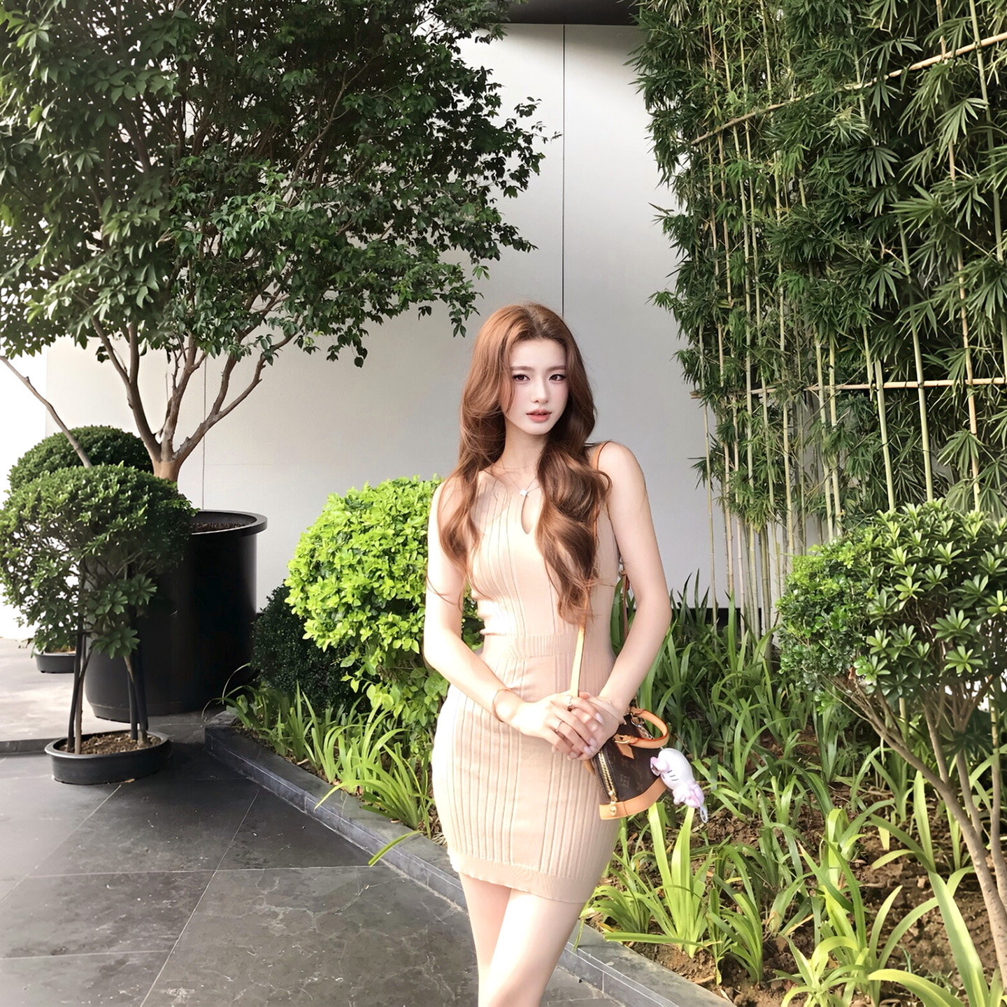 纯欲风坑条无袖天丝显瘦包臀裙女图片