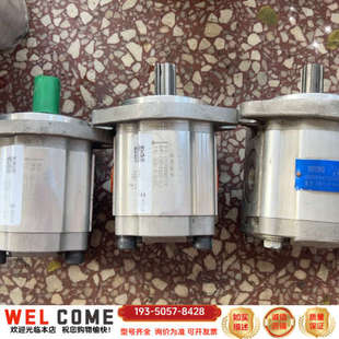 出280，运输途中表面点划痕，没使用过详谈报价