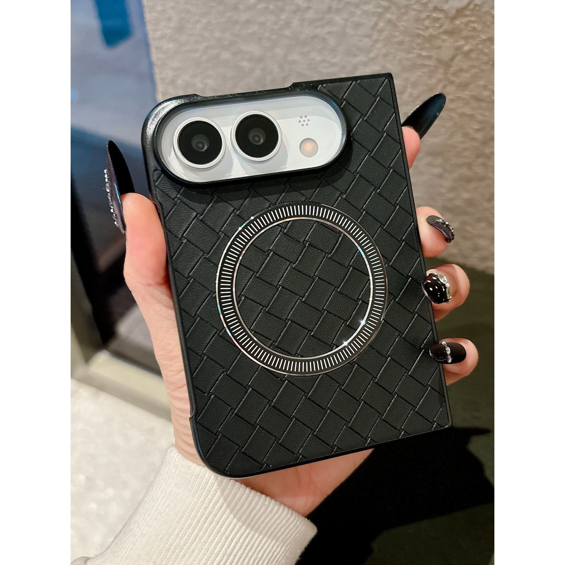 英国适用苹果iPhone18fold手机壳新款编制皮纹磁吸高级感18折叠屏外壳独特超火iP18ultra防摔全包女款保护套