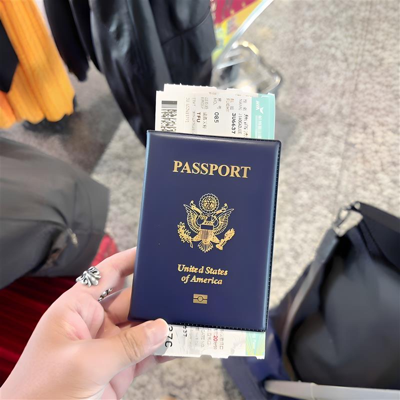 美国护照套仿真造型出国旅行护照机票收纳夹保护皮