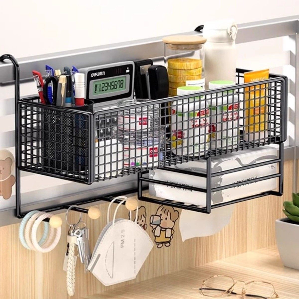 办公室收纳置物架工位整理桌面挂篮悬挂式宿舍桌上台面用品盒泉富