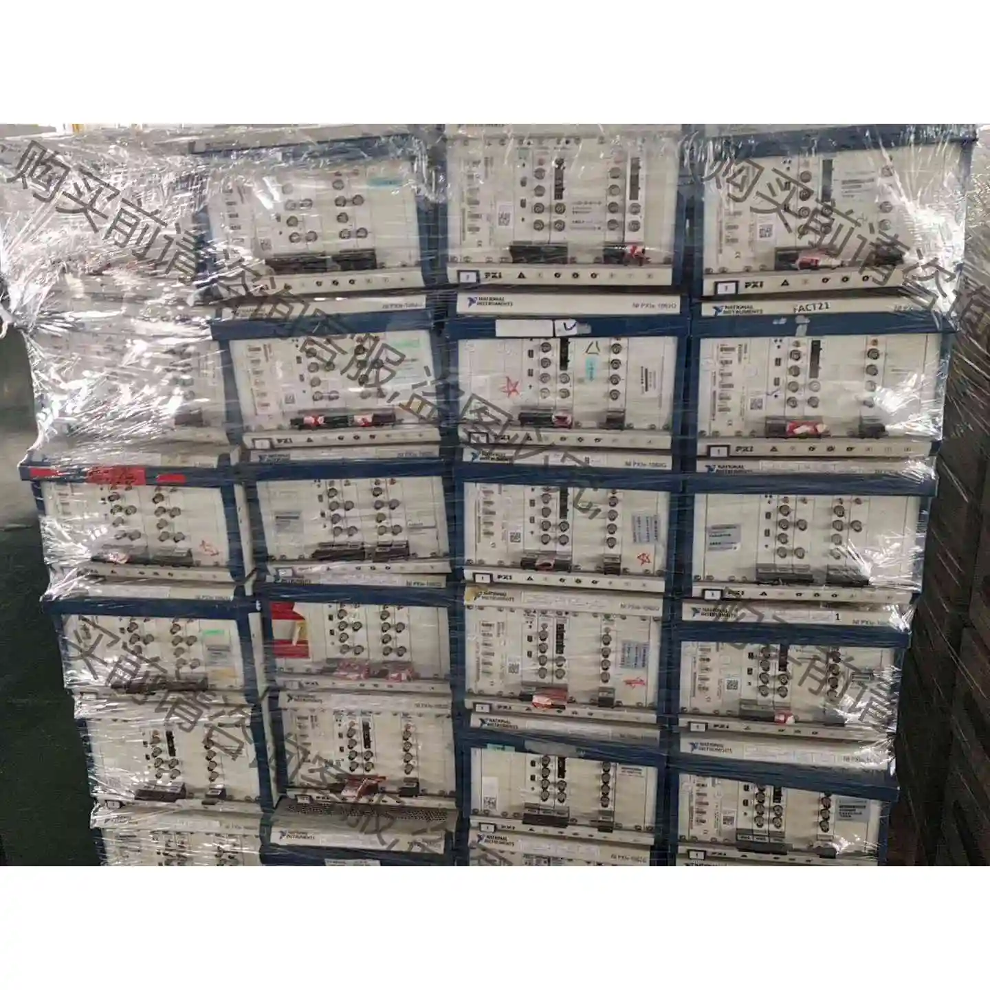 NI PXIe-1062Q 3U PXI Express机箱 议价产品 原装拆机功能完好