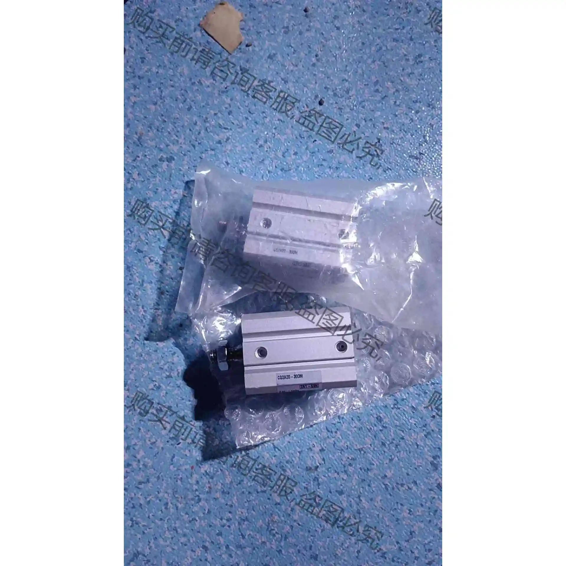 原装SM，超薄气缸CQ2A20-30DM，全新，共2个，标 议价产品 原装拆