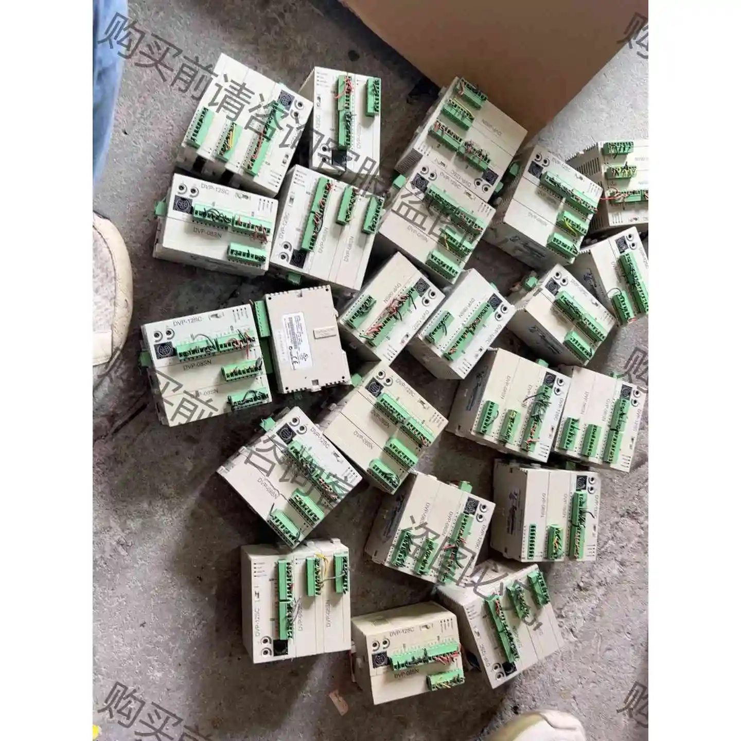 中达DVP12SC11T主机，08SN11R塻块，实物，三个 议价产品 原装拆