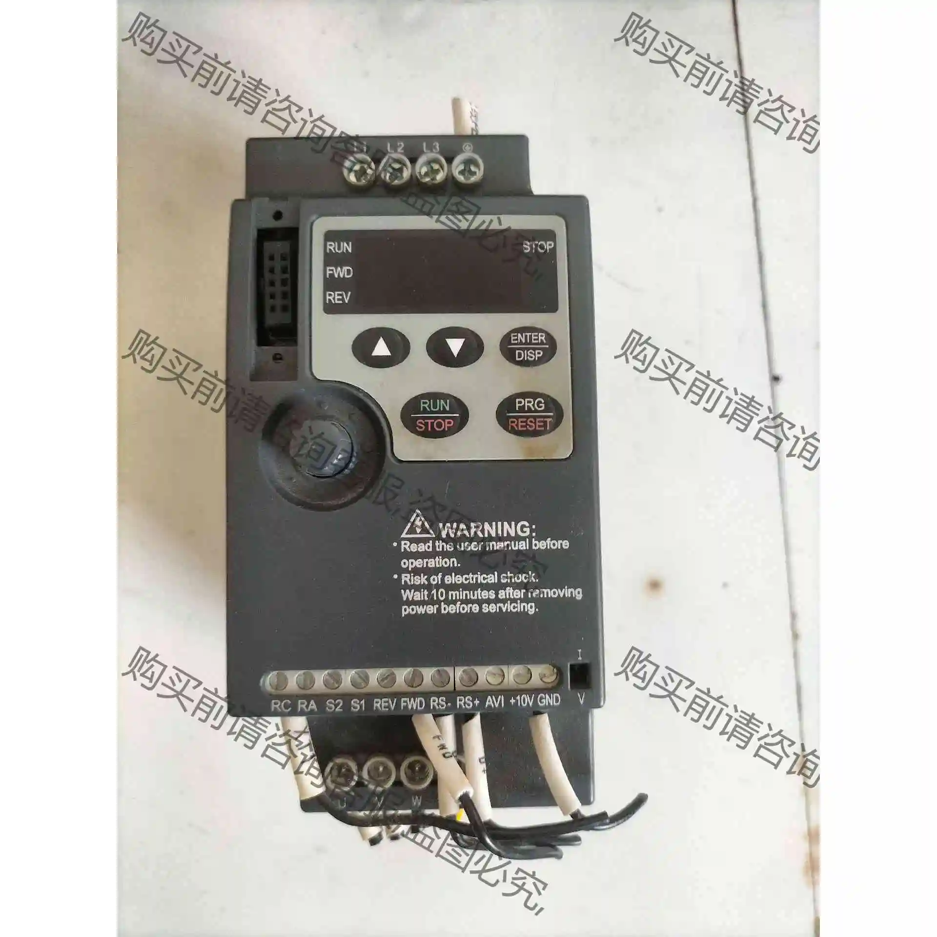 众辰变频器2.2KW NZ100-2R2G-4 议价产品 原装拆机功能完好