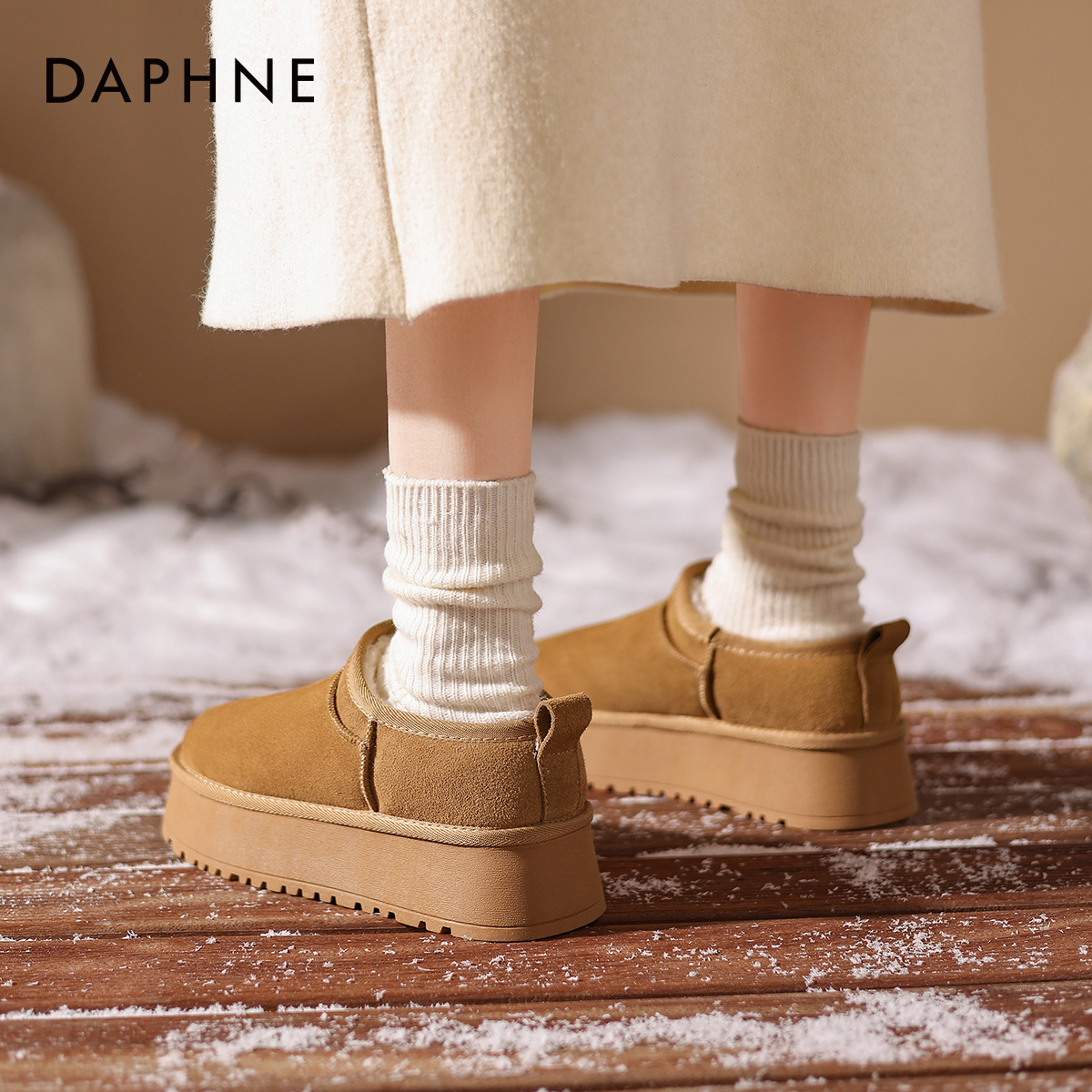 达芙妮厚底雪地靴女加绒加厚保暖