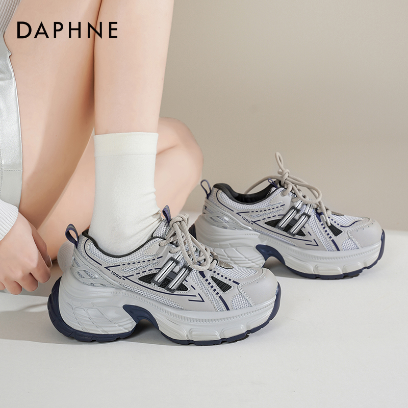 达芙妮鞋子女2025新款爆款老爹鞋