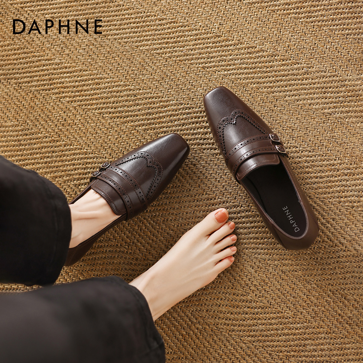 达芙妮乐福鞋女2025新款秋季英伦风棕色复古小皮鞋一脚蹬单鞋子,女鞋,乐福鞋（豆豆鞋）,淘宝优惠券,粉丝福利购,淘宝优惠卷