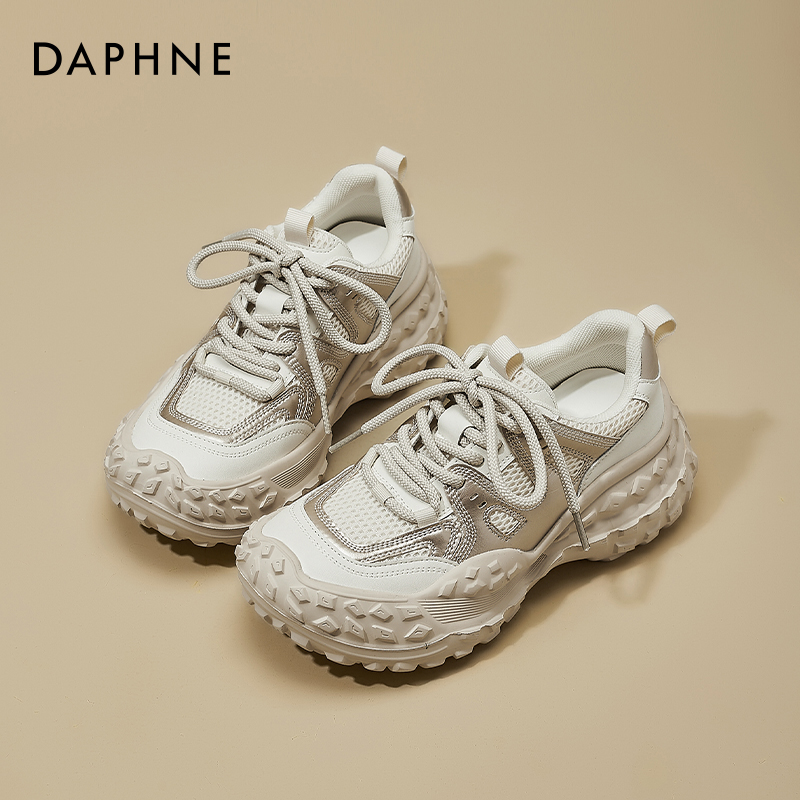 达芙妮老爹鞋女轮胎底休闲运动鞋